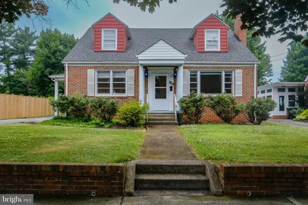 $380,000 | 419 Van Fossen Street, Winchester, VA 22601