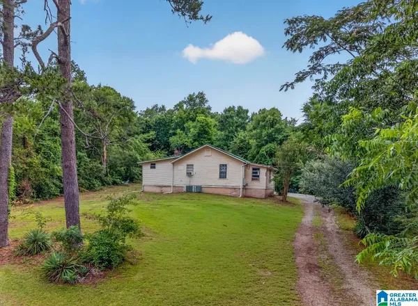 $124,900 | 1000 Cedar Springs Road, Weaver, AL 36277