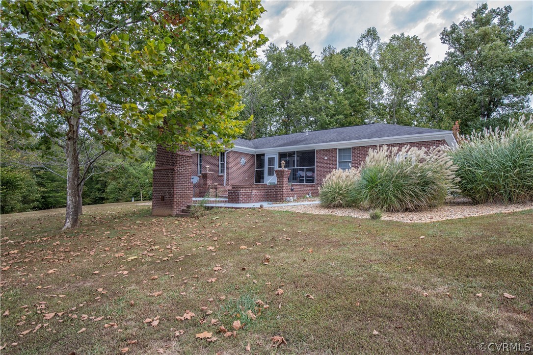 190 Stoney Point Road Cumberland, VA 23040 - Photo 2 of 27 Gallery Image 2
