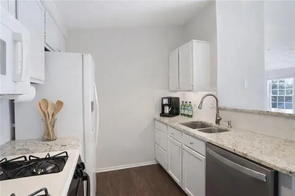 $235,000 | 1483 Keys Crossing Drive Northeast, Brookhaven, GA 30319