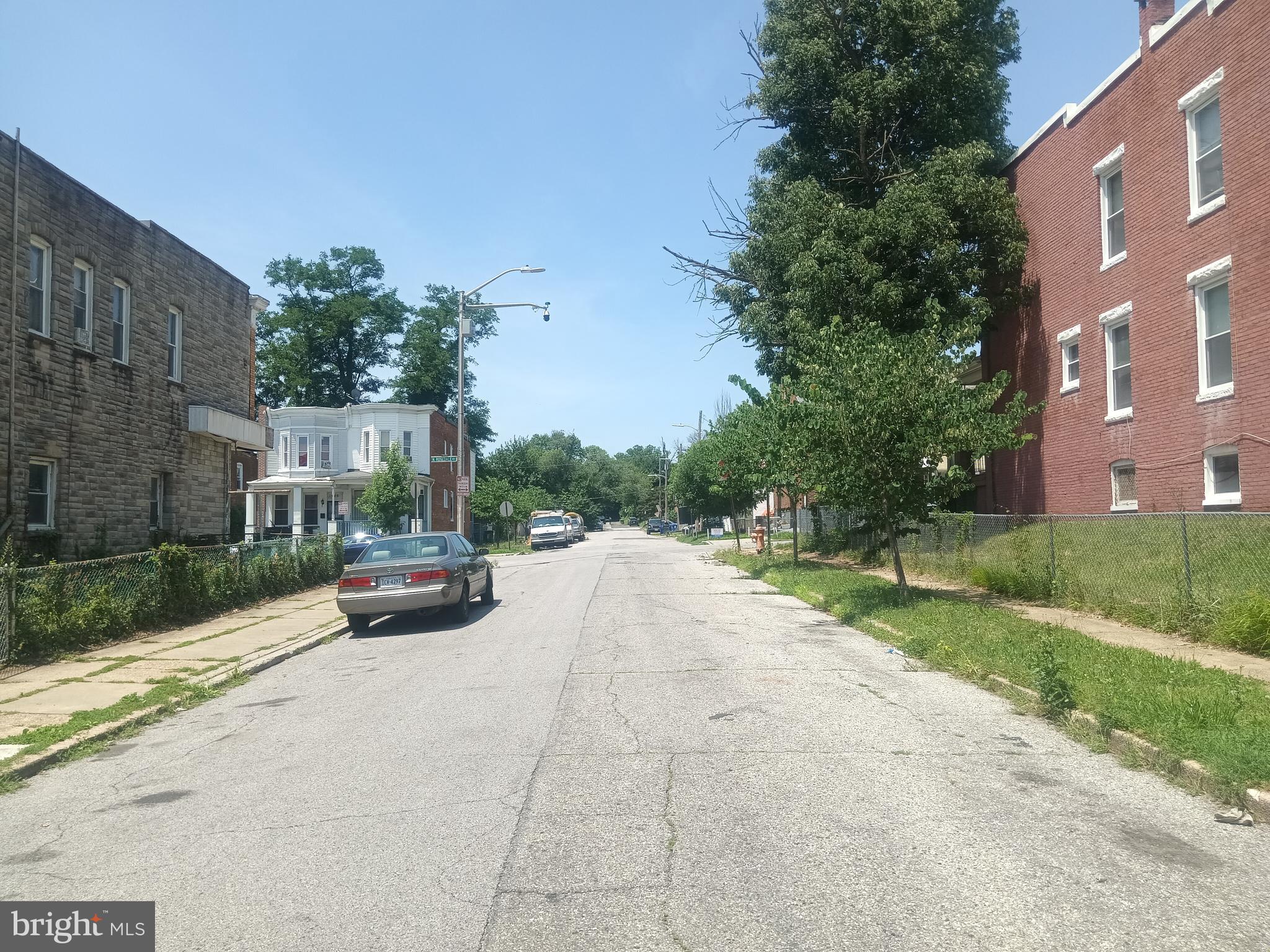 3039 Grayson Street Baltimore, MD 21216 - Photo 3 of 4