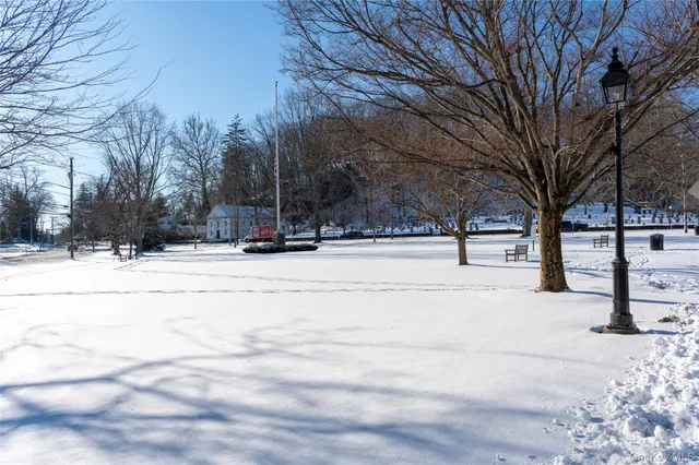 $1,750 | 633 Old Post Road, Unit 34, Bedford, NY 10506