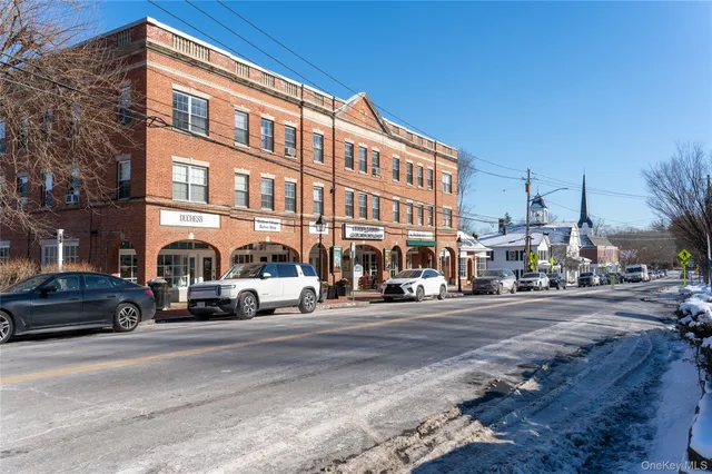 $1,750 | 633 Old Post Road, Unit 34, Bedford, NY 10506