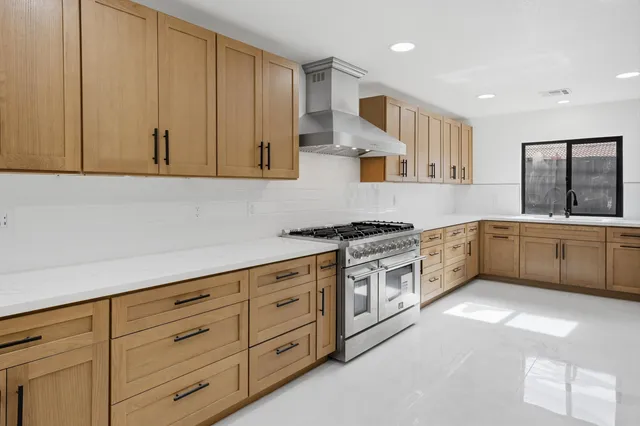 $1,300,000 | 2587 Calico Lane, Palm Springs, CA 92262