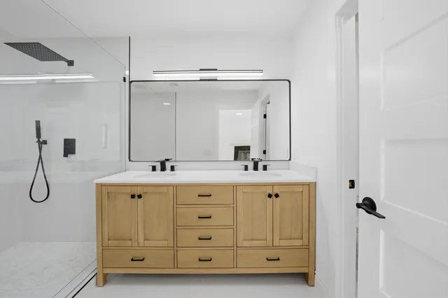 $1,300,000 | 2587 Calico Lane, Palm Springs, CA 92262