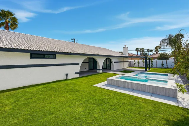 $1,300,000 | 2587 Calico Lane, Palm Springs, CA 92262