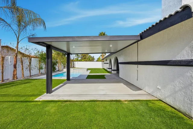 $1,300,000 | 2587 Calico Lane, Palm Springs, CA 92262