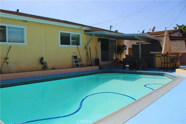 $755,000 | 835-835 East Bonds Street, Carson, CA 90745