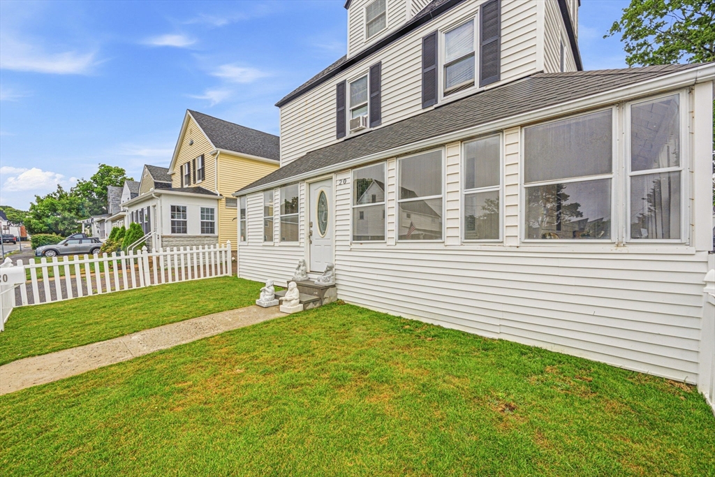 20 Bell Street Quincy, MA 02169 - Photo 2 of 40