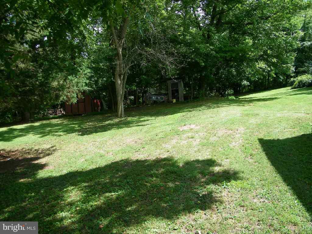 5961 Mountain Road Dover, PA 17315 - Photo 13 of 18