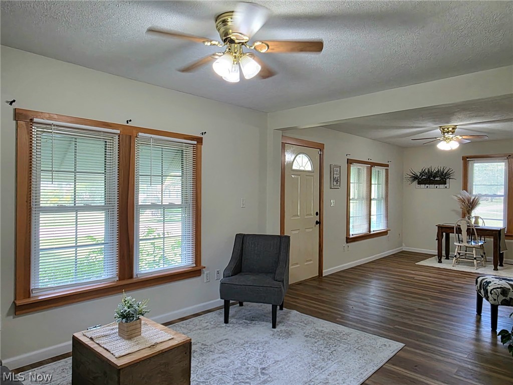 2335 West River Road Newton Falls, OH 44444 - Photo 5 of 36