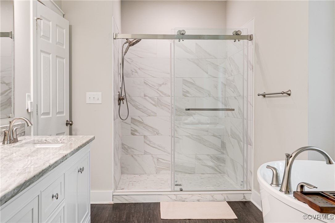 509 Danray Drive Richmond, VA 23227 - Photo 25 of 37 Glass doors and extra large shower.