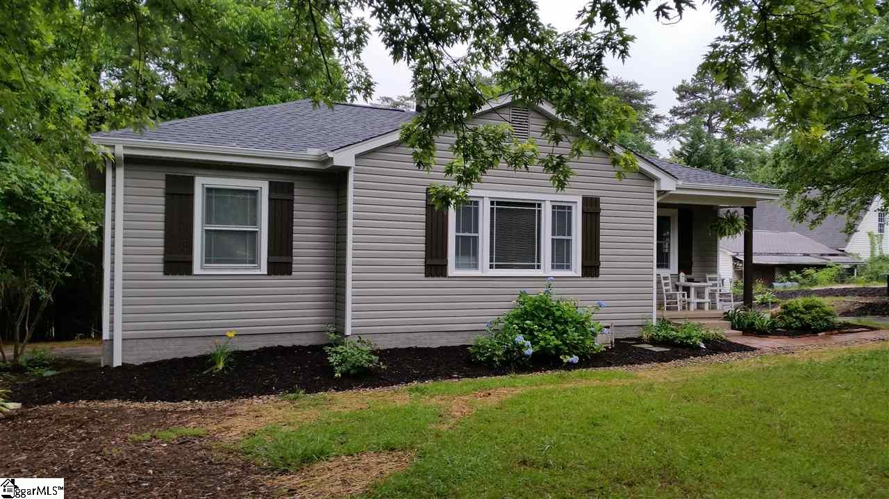 250 St Mark Road Taylors, SC 29687 - Photo 1 of 30 Gallery Image 1