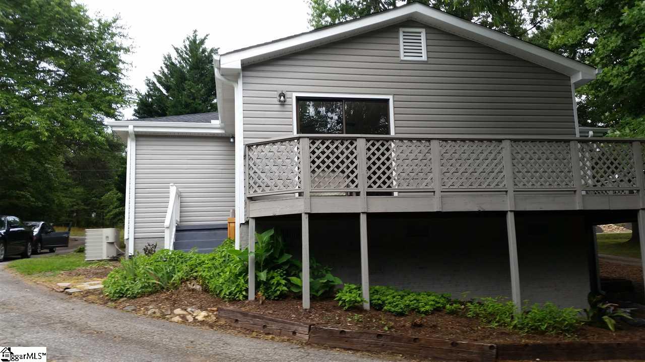 250 St Mark Road Taylors, SC 29687 - Photo 5 of 30 Gallery Image 5