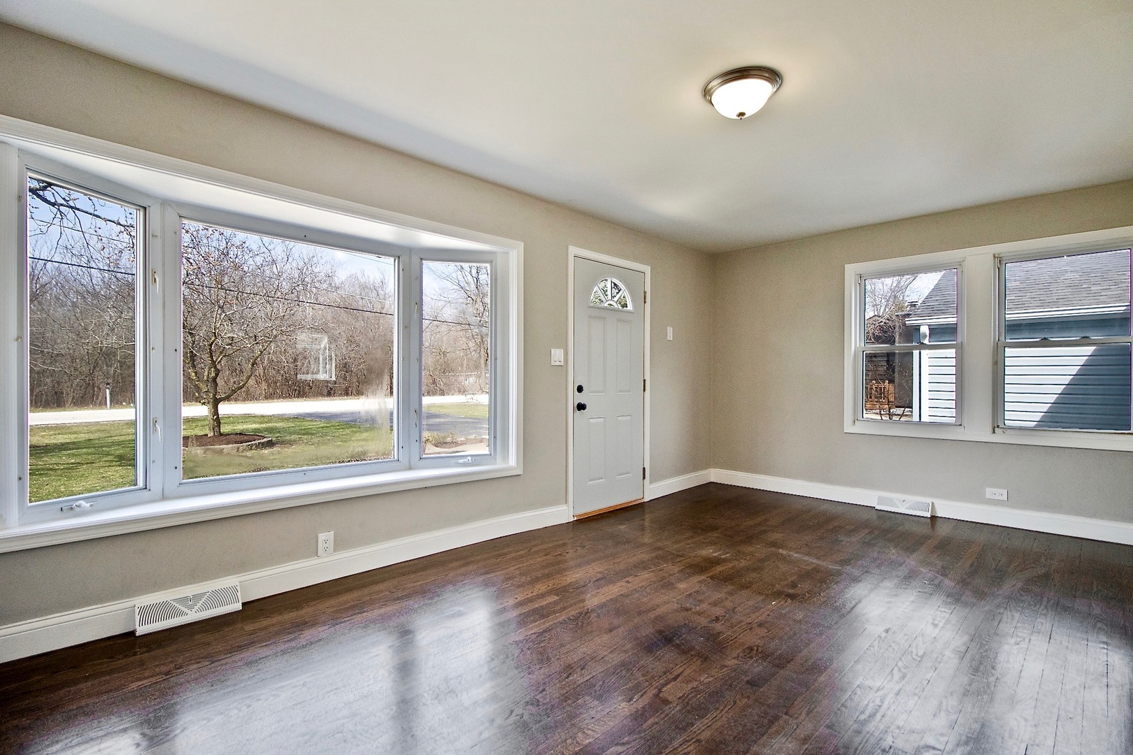 S141 Pearl Road West Chicago, IL 60185 - Photo 4 of 17