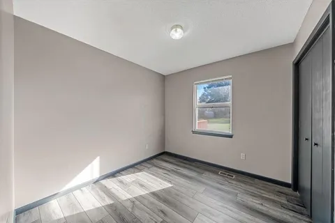 $275,000 | 1705 West Pelham Path, Raymore, MO 64083