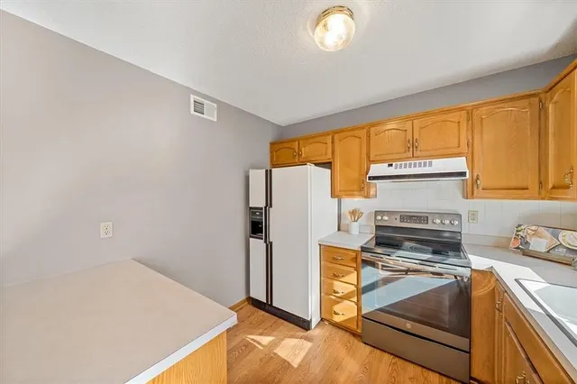 $275,000 | 1705 West Pelham Path, Raymore, MO 64083