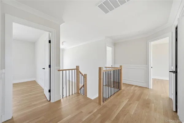 $1,549,000 | 32 Massapequa Avenue, Massapequa Park, NY 11762
