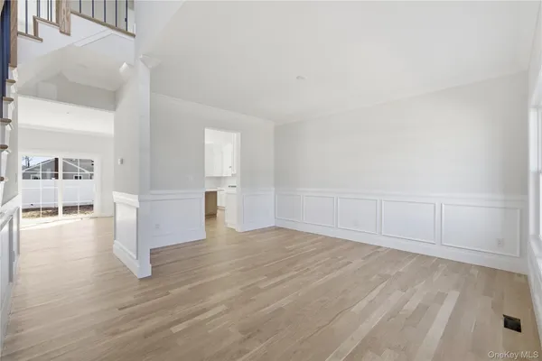 $1,549,000 | 32 Massapequa Avenue, Massapequa Park, NY 11762