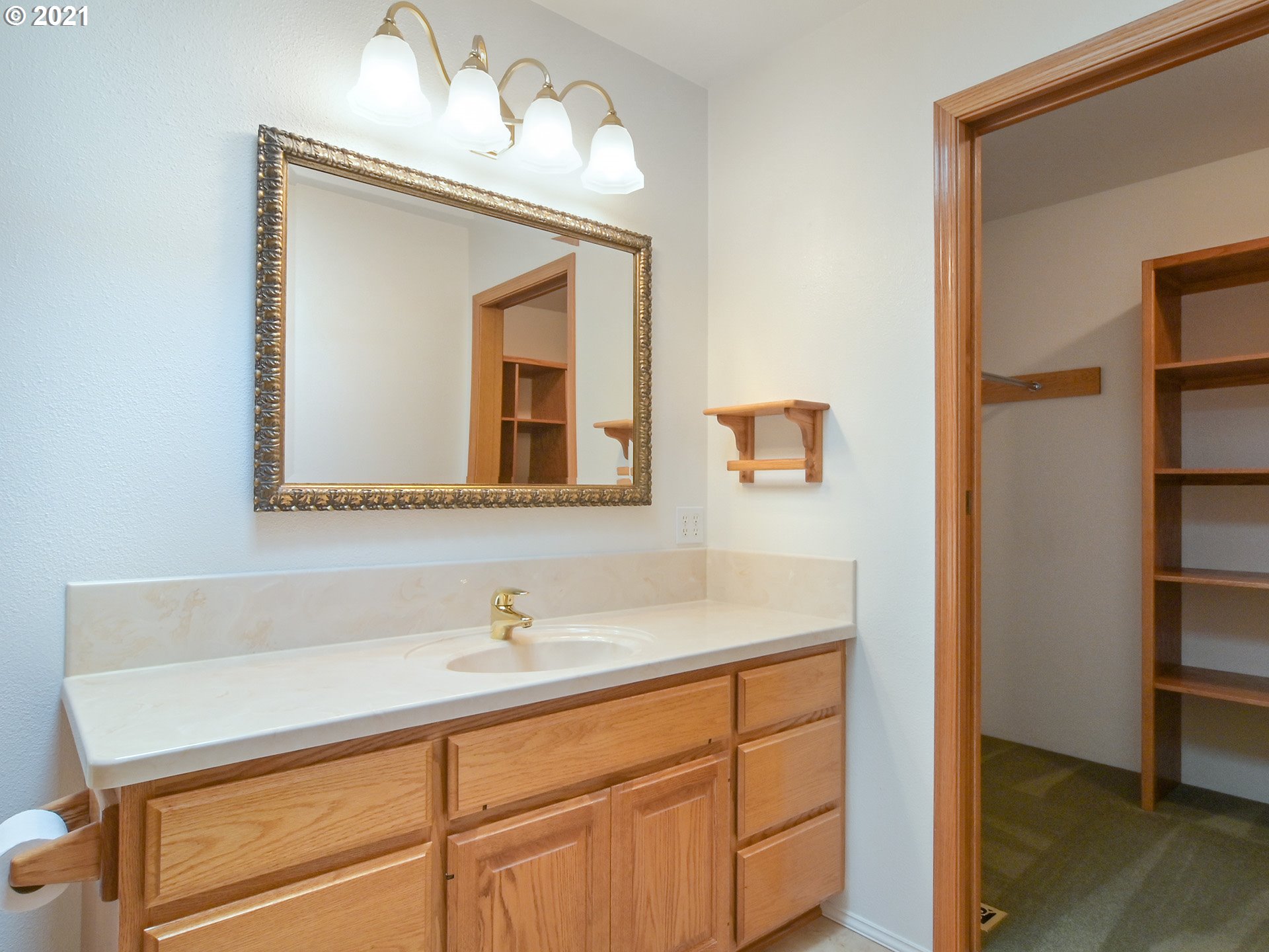 29091 Divine Road Veneta, OR 97487 - Photo 15 of 32 Gallery Image 15