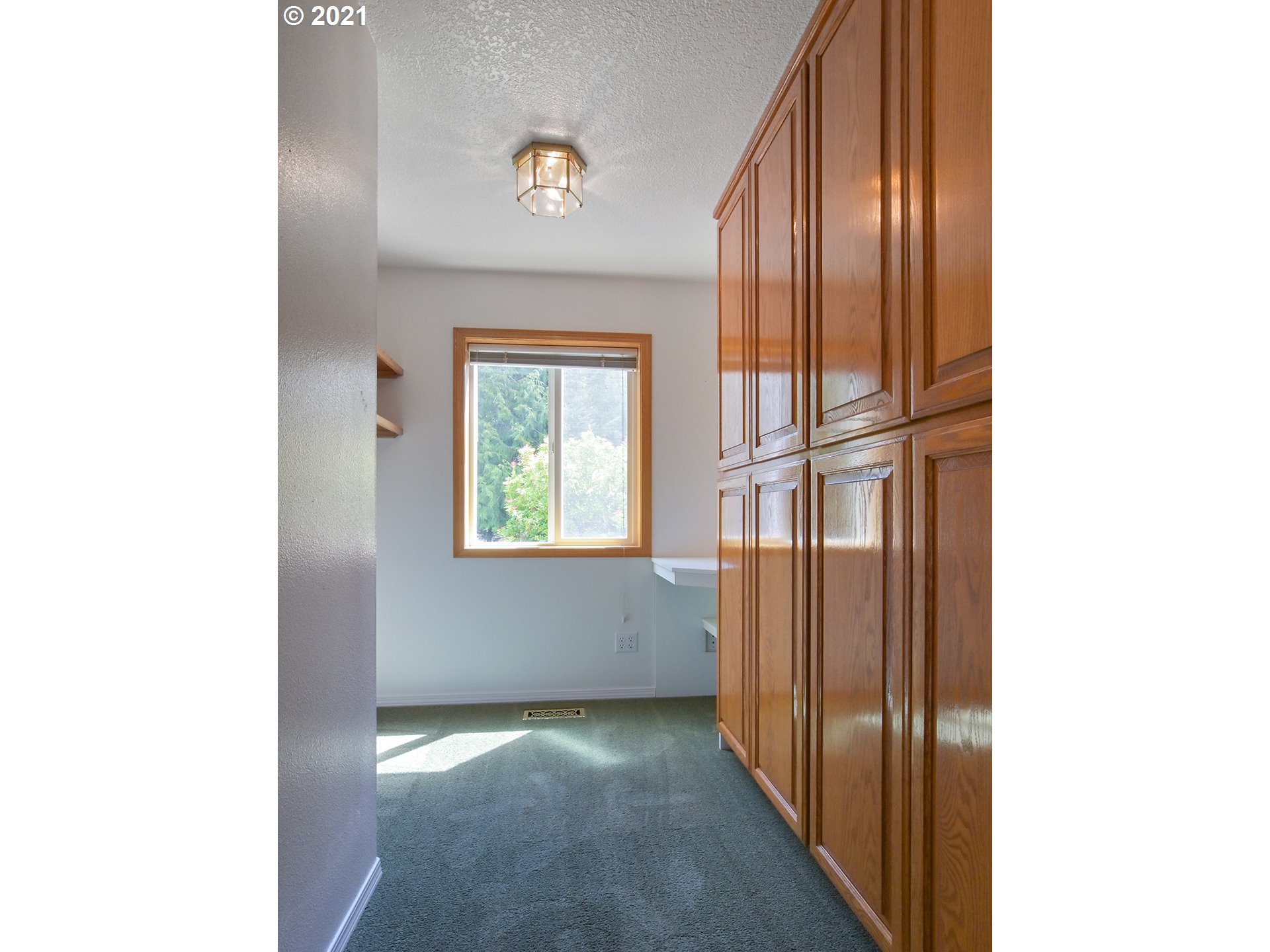 29091 Divine Road Veneta, OR 97487 - Photo 23 of 32 Gallery Image 23
