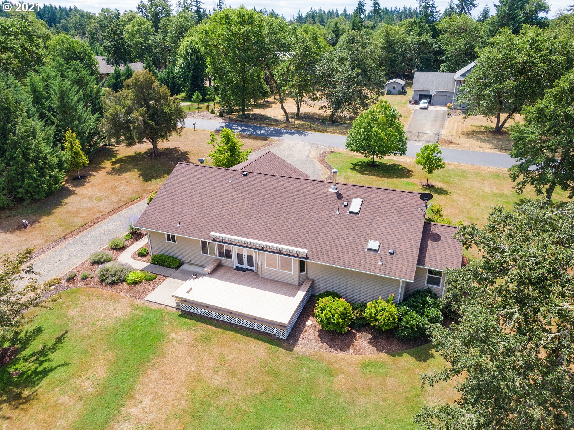 29091 Divine Road Veneta, OR 97487 - Photo 24 of 32 Gallery Image 24