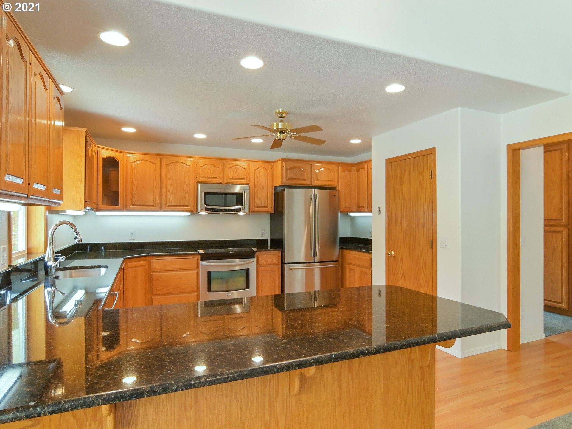 29091 Divine Road Veneta, OR 97487 - Photo 10 of 32 Gallery Image 10