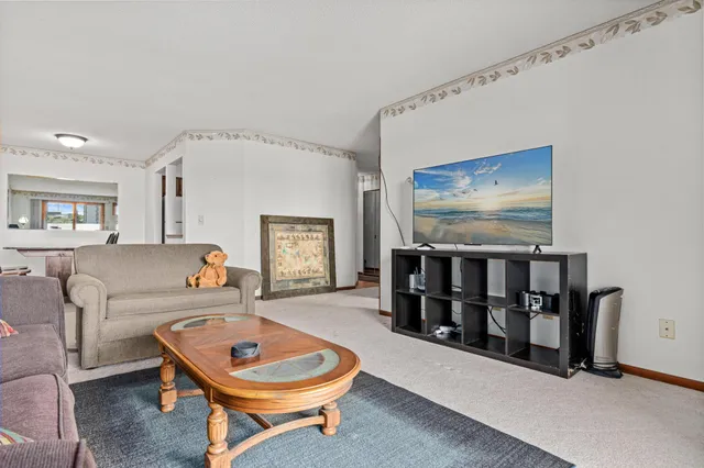 $139,000 | 999 41st Avenue Northeast, Unit 120NE, Columbia Heights, MN 55421