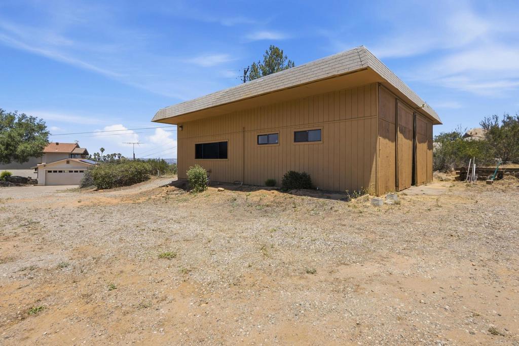 15863 Mussey Grade Road Ramona, CA 92065 - Photo 35 of 58 Barn /Shop/ ADU