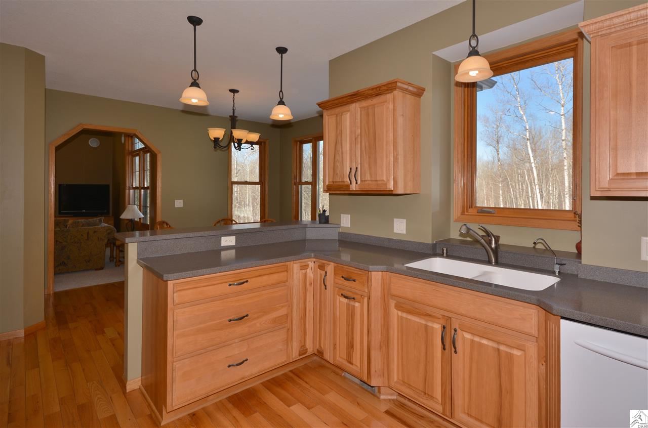 323 Erickson Road Duluth, MN 55810 - Photo 6 of 20 Gallery Image 6