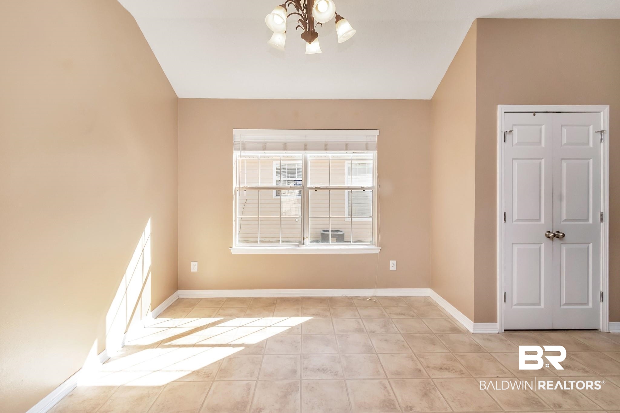 8901 Winter Court Mobile, AL 36695 - Photo 11 of 26