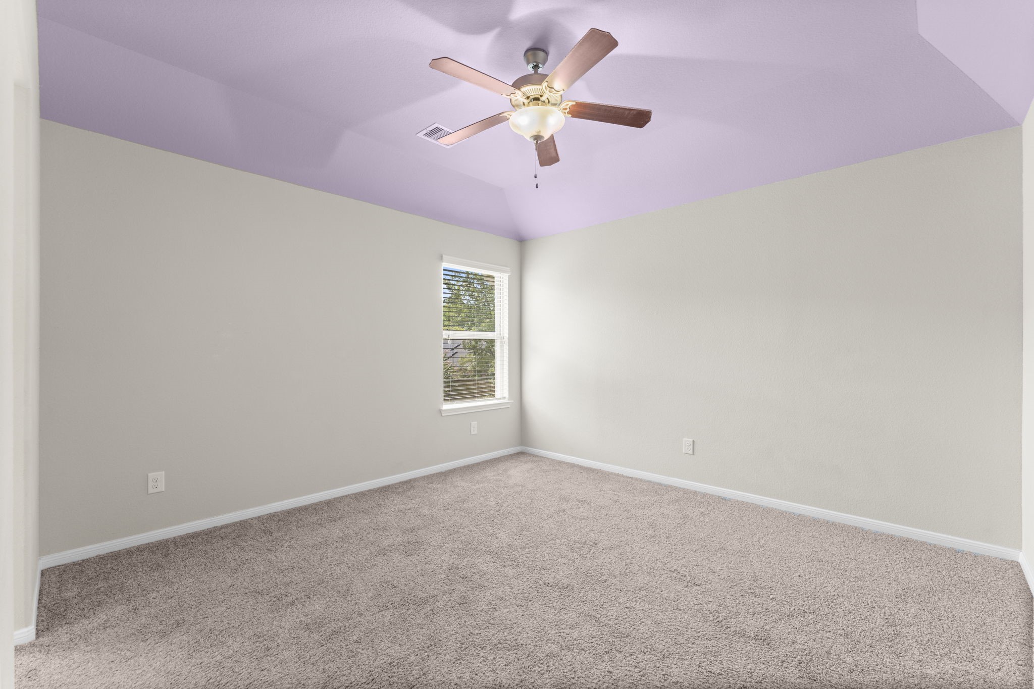 5015 Gold Lantana Trail Spring, TX 77389 - Photo 45 of 50 an empty room with a window and a fan