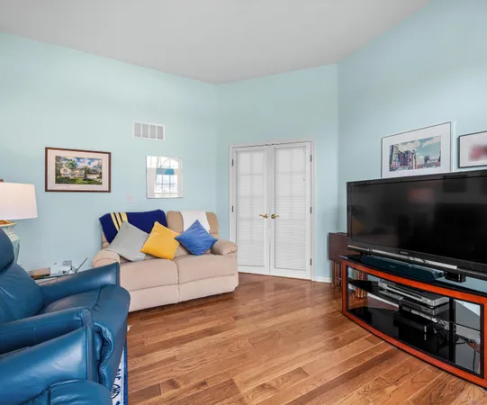 $875,000 | 4981 St Annes Court, Ann Arbor, MI 48103