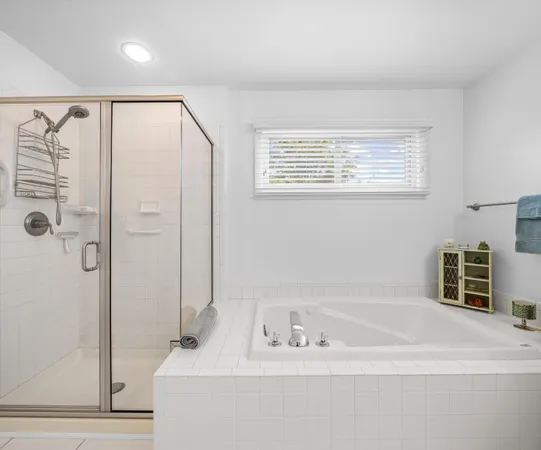 $875,000 | 4981 St Annes Court, Ann Arbor, MI 48103