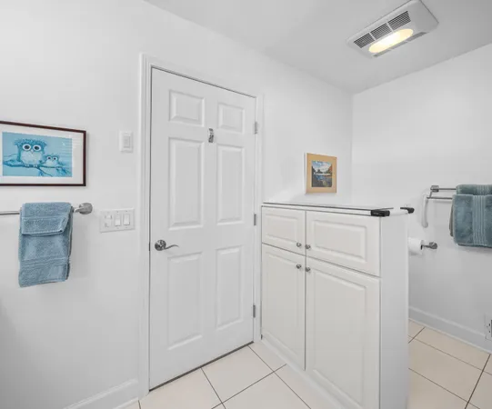 $875,000 | 4981 St Annes Court, Ann Arbor, MI 48103