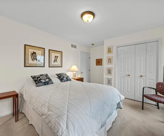 $875,000 | 4981 St Annes Court, Ann Arbor, MI 48103