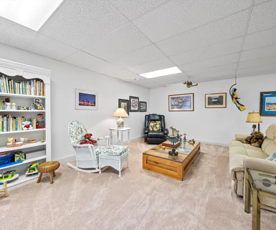 $875,000 | 4981 St Annes Court, Ann Arbor, MI 48103