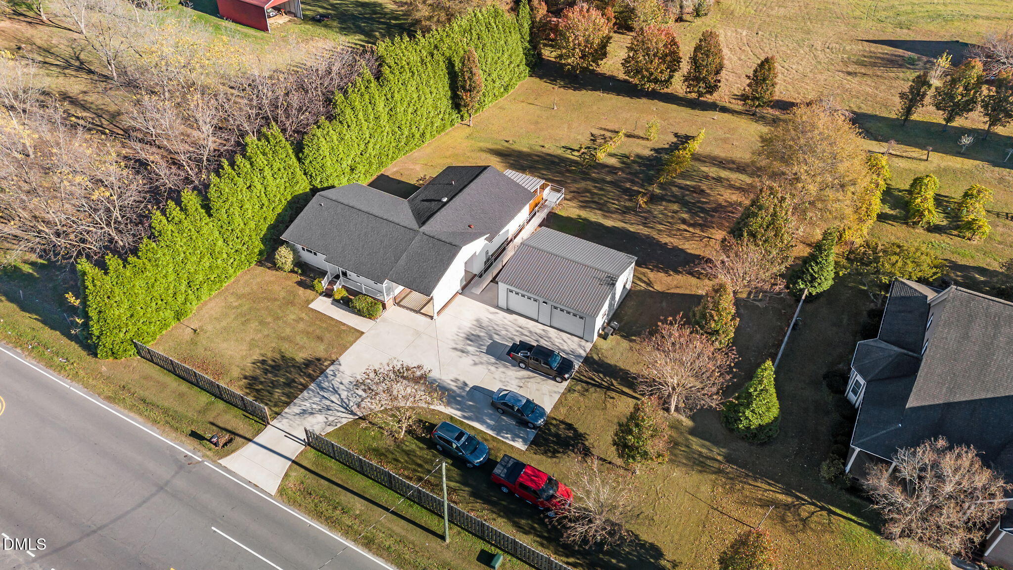 353 North Pleasant Coates Road Benson, NC 27504 - Photo 3 of 53