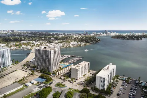 $549,000 | 7601 East Treasure Drive, Unit 1119, North Bay Village, FL 33141