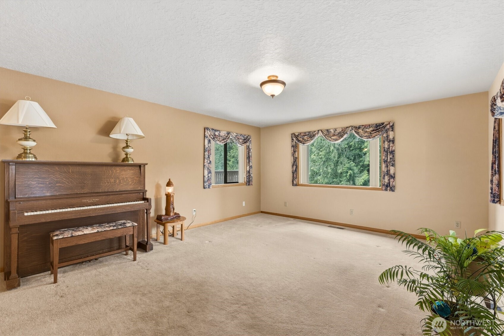 299 Cedar Lane Longview, WA 98632 - Photo 2 of 40