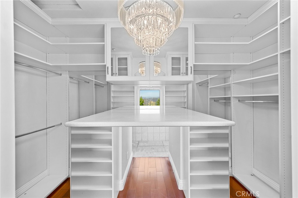 7370 West Chantilly Court Tujunga, CA 91042 - Photo 29 of 55 a view of washer and dryer