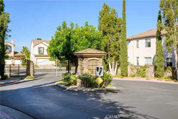 $7,000 | 7370 West Chantilly Court, Tujunga, CA 91042