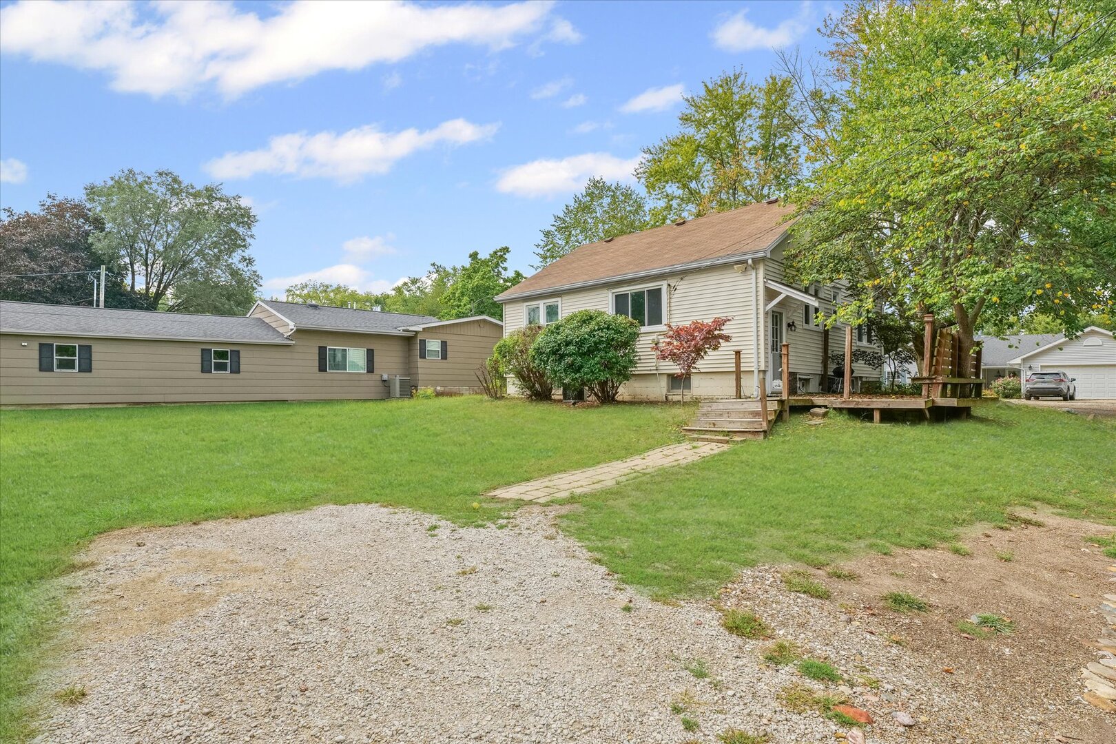 3 Morfey Court Monticello, IL 61856 - Photo 28 of 32 a front view of house with yard and green space