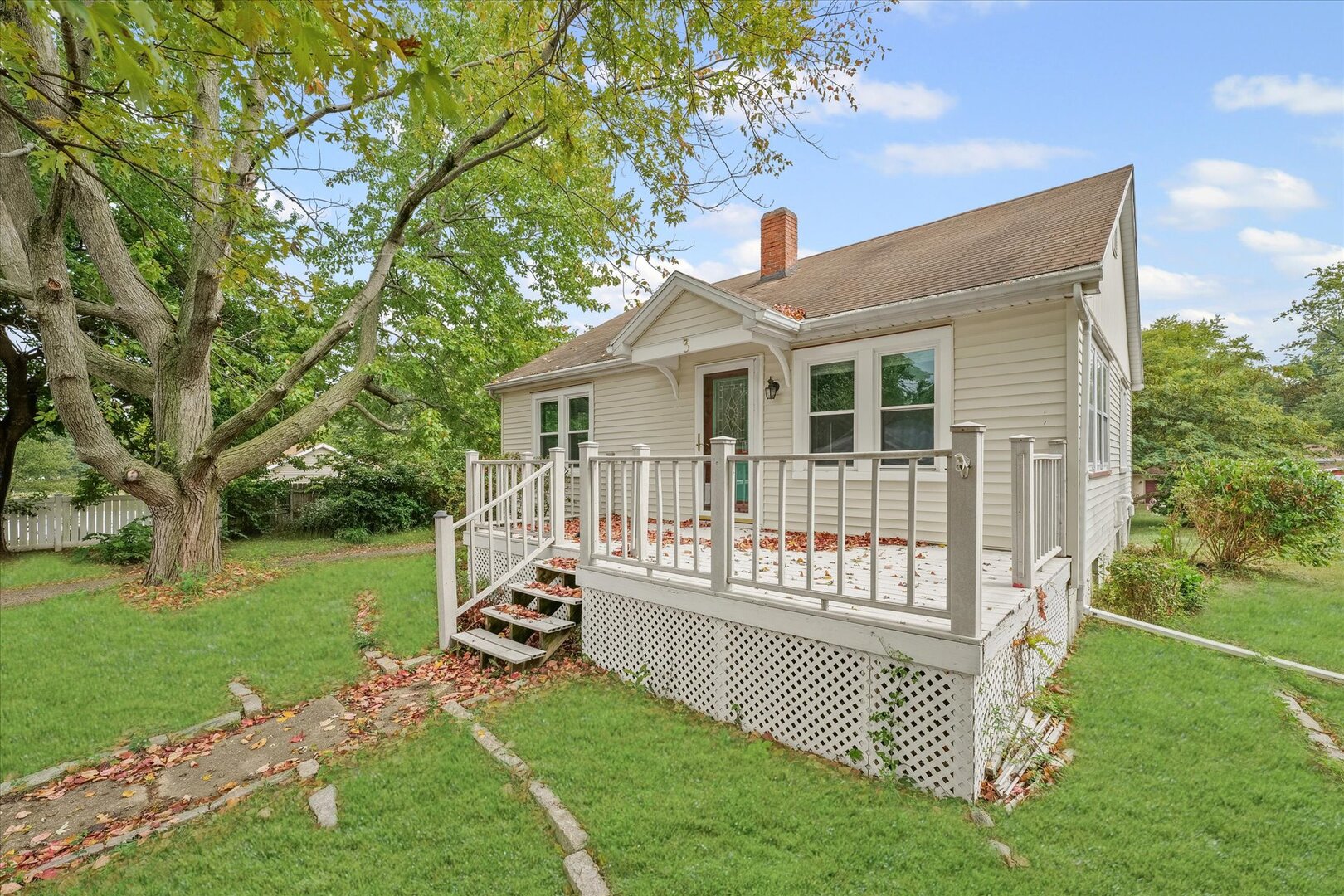 3 Morfey Court Monticello, IL 61856 - Photo 3 of 32 a view of a house with a backyard