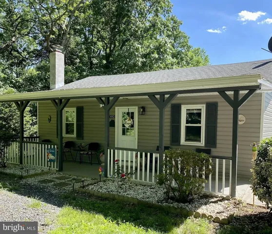 $1,950 | 1410 Fleming Park Road, Mount Jackson, VA 22842