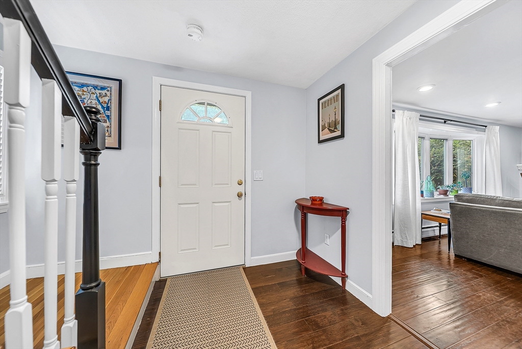 111 Greensboro Road Dedham, MA 02026 - Photo 4 of 34