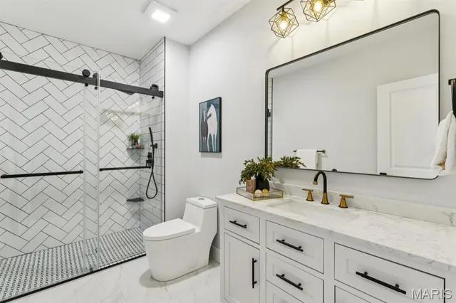 $1,370,000 | 12830 Weber Hill Road, St. Louis, MO 63127