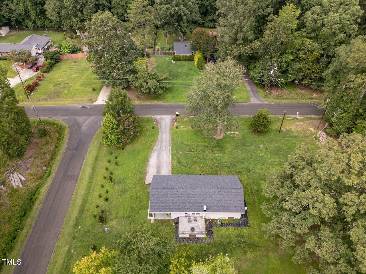 809 Lakeview Road Durham, NC 27712 - Photo 45 of 49 025-1280x960-photo