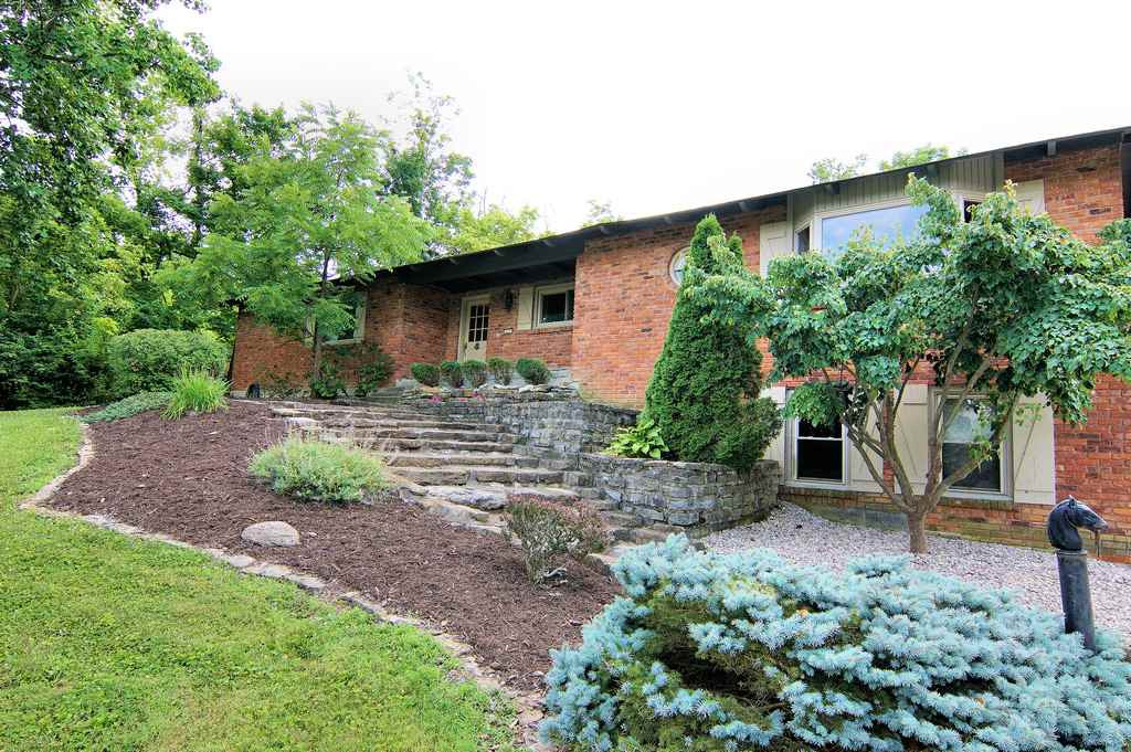 225 Beechwood Road Fort Mitchell, KY 41017 - Photo 6 of 28 Gallery Image 6