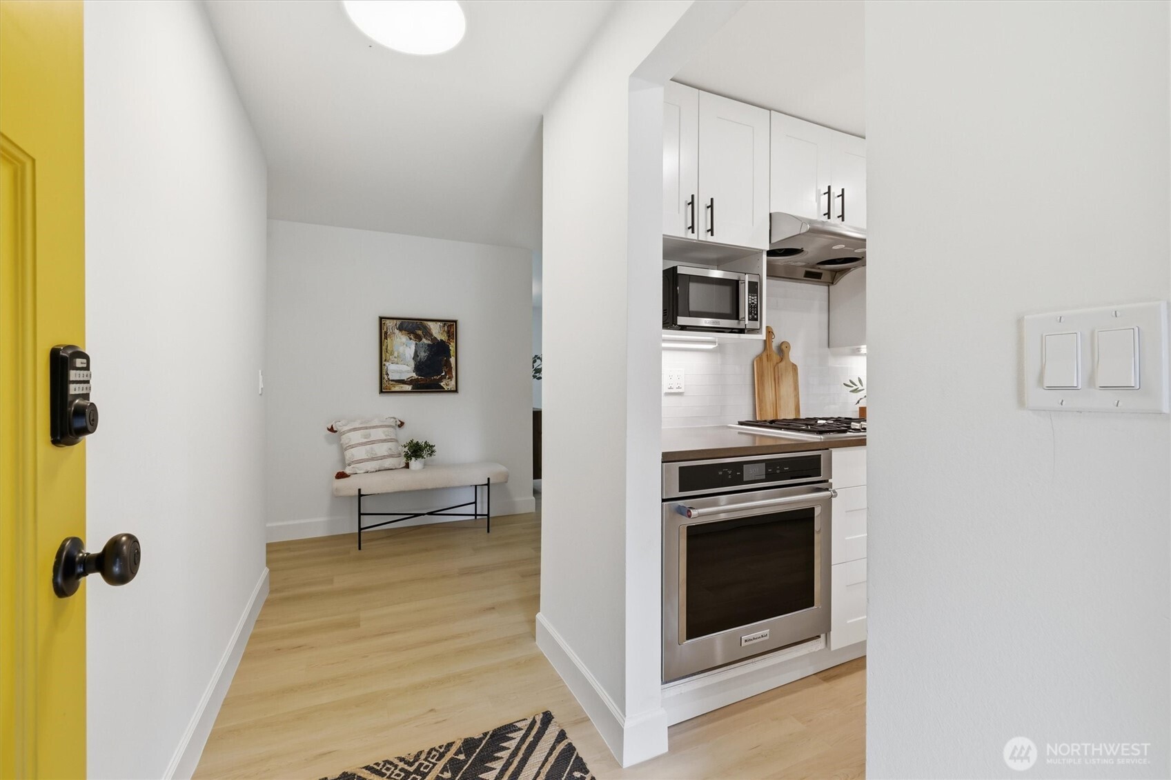 16111 Northeast 100th Street Redmond, WA 98052 - Photo 12 of 38